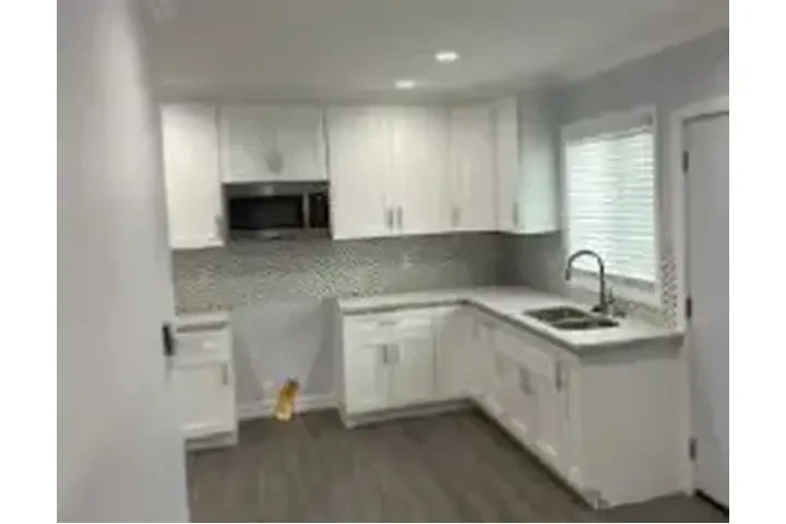 SE RENTA APTO. image 1