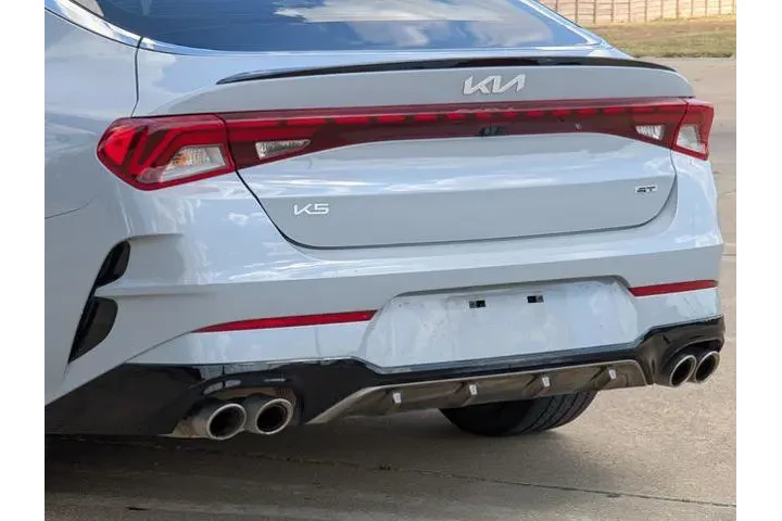 $25447 : Kia K5 2023 GT 4dr Sedan image 6