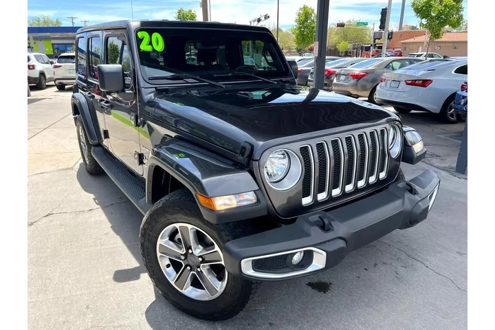 2020 Wrangler Unlimited North image 3