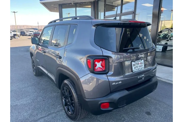 $11999 : 2019 Renegade image 3