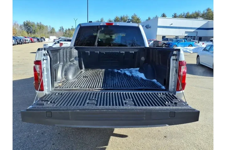 $37211 : Ford F-150 2024 4x4 XLT 4dr image 6