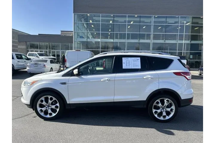 $8911 : Ford Escape 2015 AWD Titaniu image 2