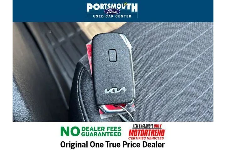 $21995 : Kia Seltos 2023 AWD Nightfal image 9