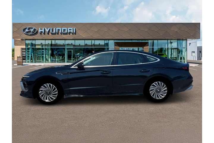 $27895 : Hyundai SONATA Hybrid 2025 S image 3