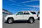 $9997 : Toyota 4Runner 2004 SR5 4dr thumbnail