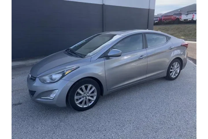 $6995 : Hyundai ELANTRA 2015 SE 4dr image 4