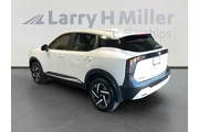 Nissan Kicks 2025 SV 4dr Cro thumbnail