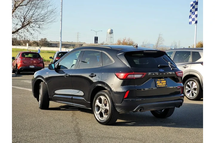 $20984 : Ford Escape 2023 AWD ST-Line image 6