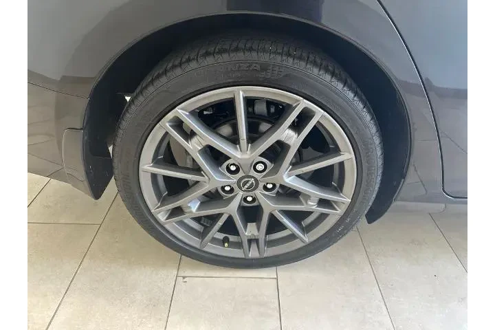 $24228 : Nissan Altima 2023 2.0 SR 4d image 7