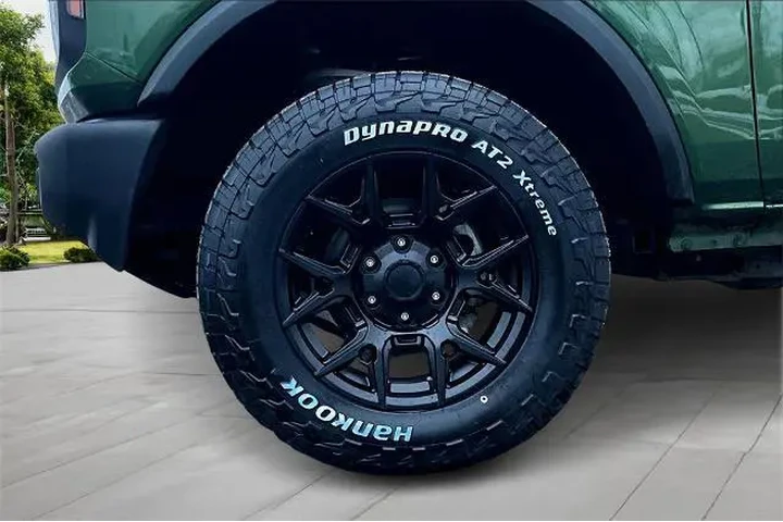 $31325 : Ford Bronco 2022 4x4 Base 2d image 9