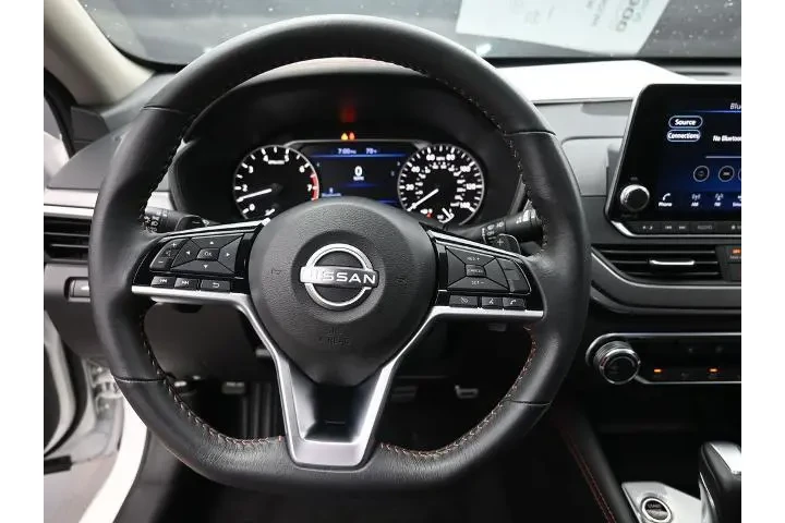 $23991 : Nissan Altima 2024 2.5 SR 4d image 7