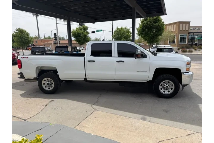 2019 Silverado 3500HD Work Tr image 4