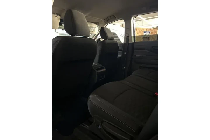 $28500 : Nissan Pathfinder 2024 S 4dr image 5