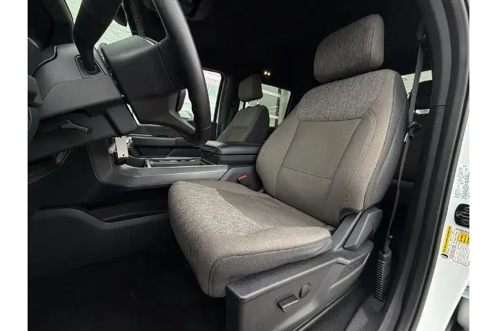 $37250 : Ford F-150 2024 4x4 XLT 4dr image 6