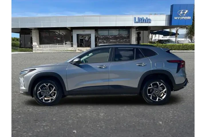 $22999 : Chevrolet Trax 2026 LT 4dr C image 6