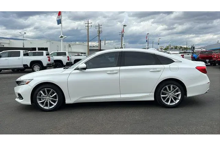 $27484 : Honda Accord 2022 LX 4dr Sed image 8