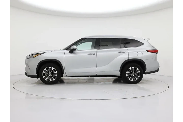 $35998 : Toyota Highlander 2020 XLE 4 image 3