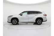 $35998 : Toyota Highlander 2020 XLE 4 thumbnail