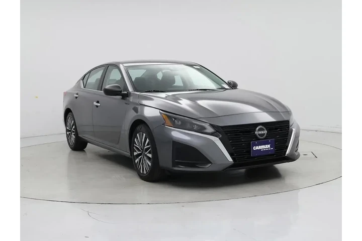 $20998 : Nissan Altima 2024 2.5 SV 4d image 1