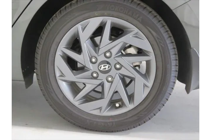$21690 : Hyundai ELANTRA 2024 SEL 4dr image 9