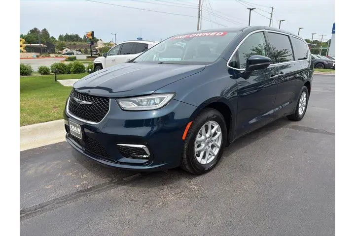 $24333 : Chrysler Pacifica 2023 Touri image 3