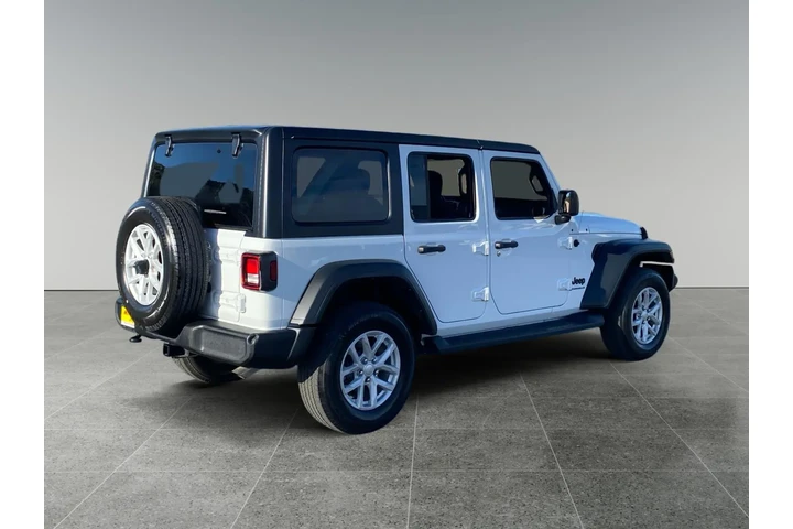 $33613 : Jeep Wrangler 2023 image 5