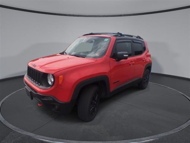 $14700 : PRE-OWNED 2018 JEEP RENEGADE image 4