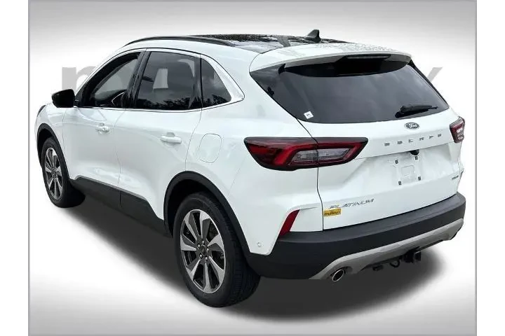 $28300 : Ford Escape 2024 AWD Platinu image 10