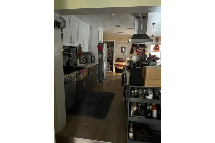 $950 : Renta de cuarto image 10