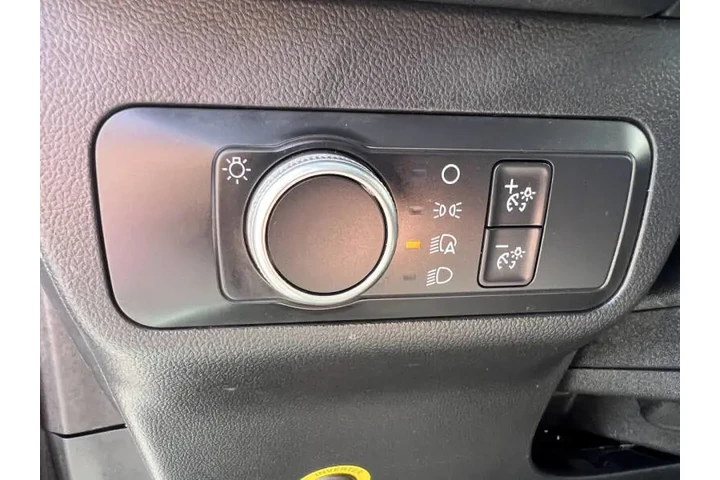 $9900 : 2020 Escape SE image 10