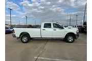 $38749 : Ram 2500 2024 4x4 Tradesman thumbnail