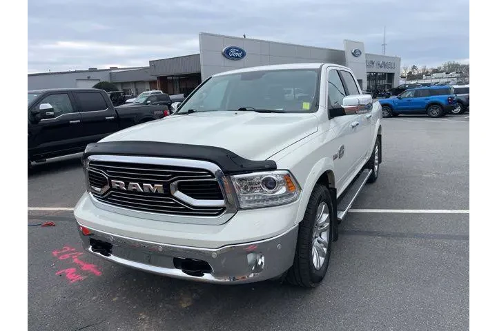 $31992 : Ram 1500 2017 4x4 Laramie Li image 1