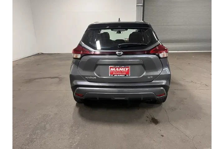 $18547 : Nissan Kicks 2024 SR 4dr Cro image 4