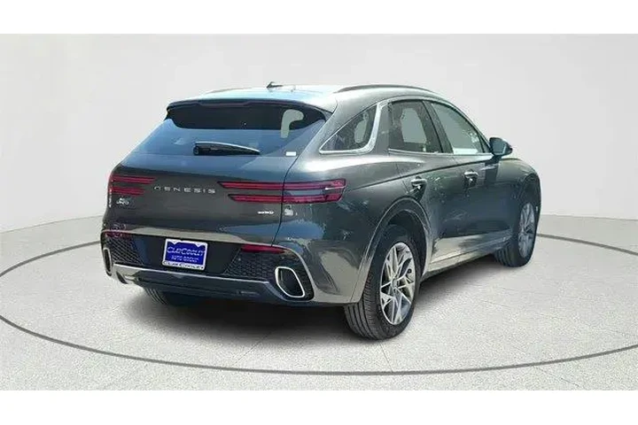 $38498 : Genesis GV70 2025 AWD 2.5T S image 4