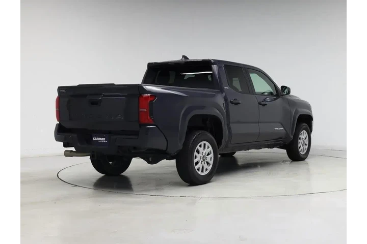 $32998 : Toyota Tacoma 2024 4x2 SR5 4 image 8