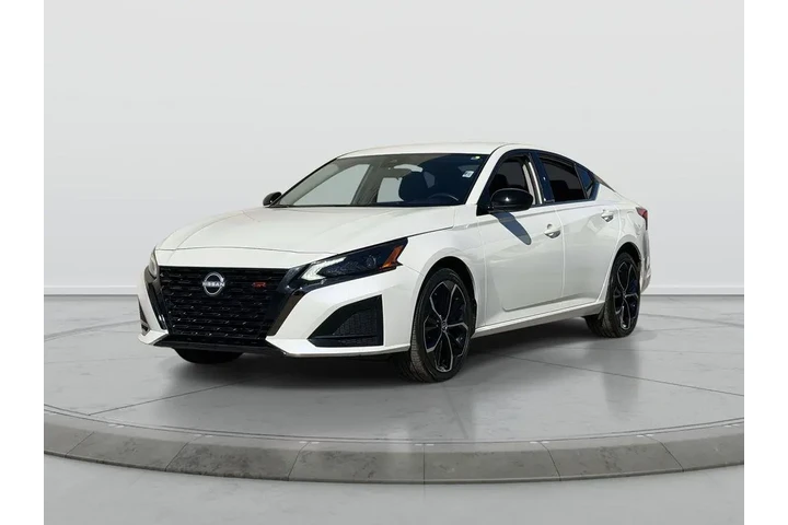 $25784 : Nissan Altima 2025 AWD 2.5 S image 3