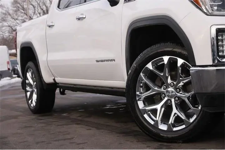 $33950 : GMC Sierra 1500 2019 4x4 SLT image 3