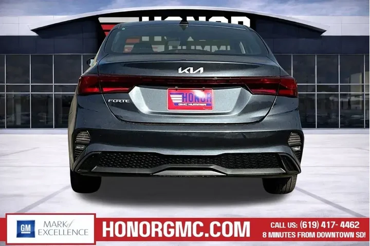 $19488 : Kia Forte 2024 LX 4dr Sedan image 5