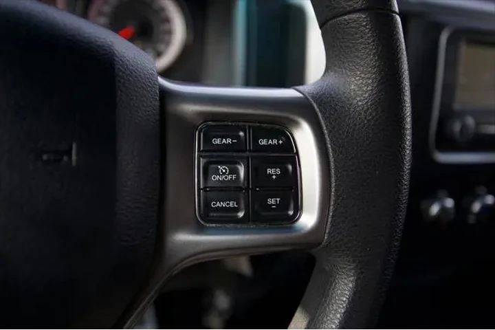 $28995 : Ram 1500 Classic 2024 4x2 SL image 10