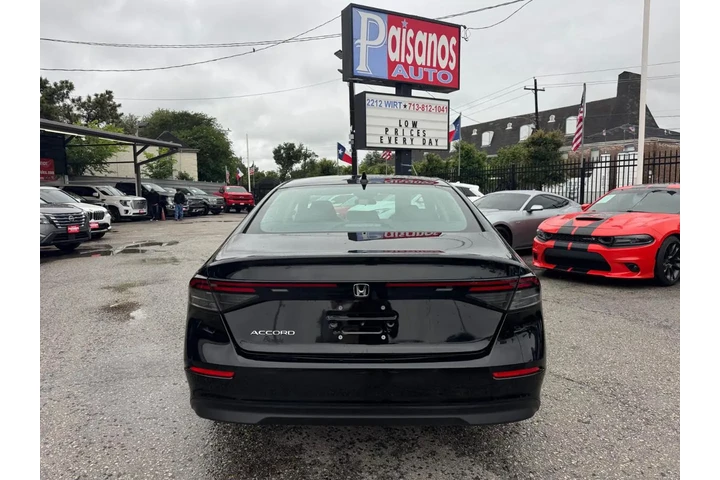 2023 Accord LX image 5