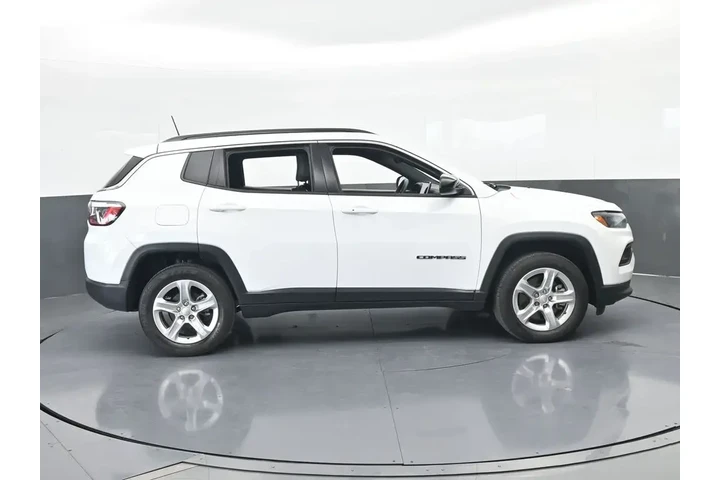 $19999 : Jeep Compass 2023 4x4 Latitu image 7