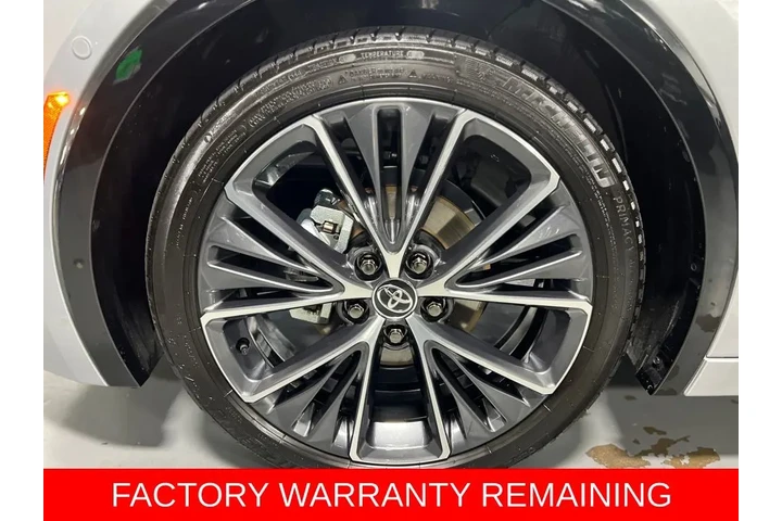 $36988 : Gold Certified2025 Prius Limi image 9