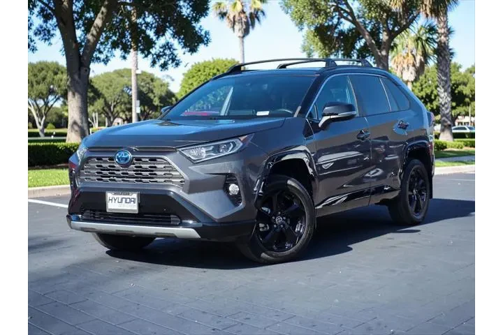 $35995 : Toyota RAV4 Hybrid 2021 AWD image 1