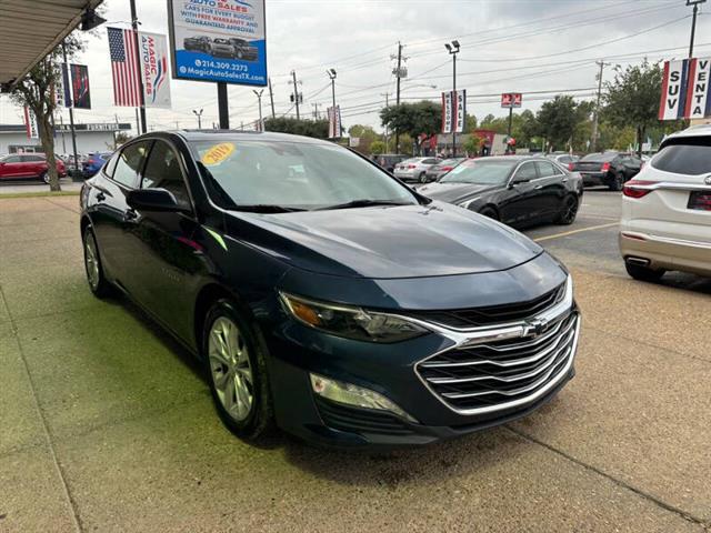 $17499 : 2019 Malibu LT image 3