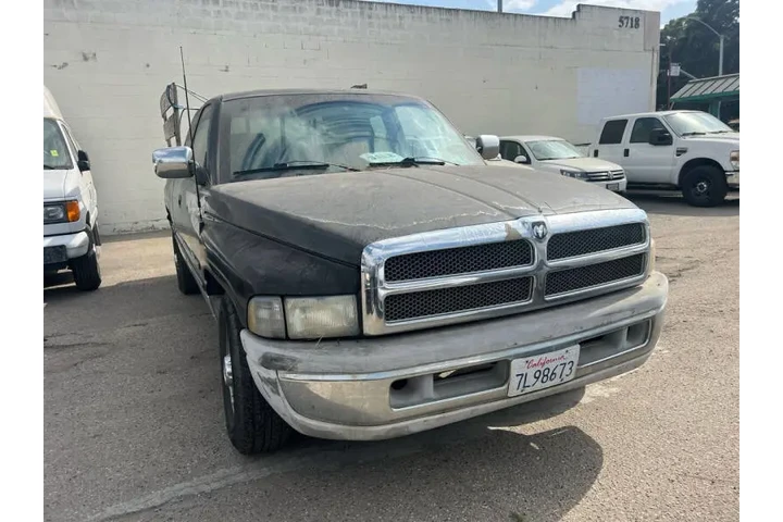 $4400 : 1995 Ram 2500 Laramie SLT image 5