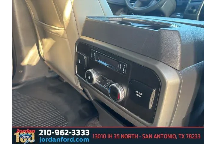 $20548 : Ford Expedition 2018 4x2 XLT image 9