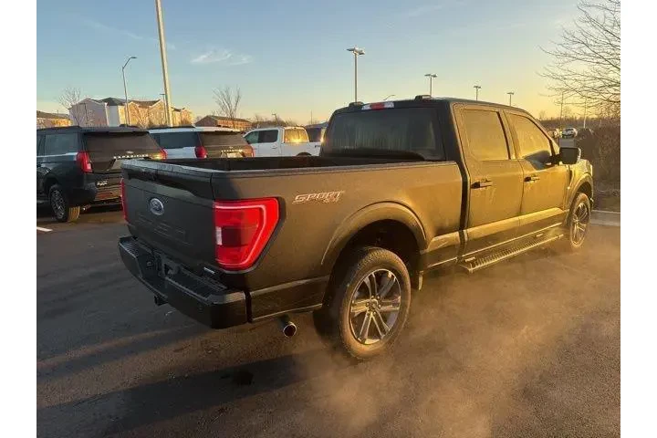 $39000 : Ford F-150 2023 4x4 XLT 4dr image 7