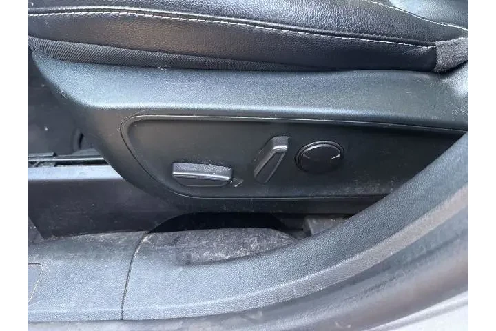 $16935 : Ford Escape 2022 SEL 4dr SUV image 8