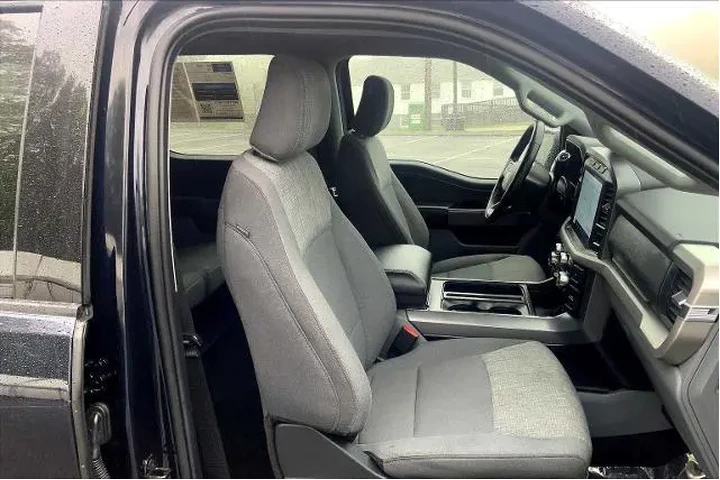 $37976 : Ford F-150 2022 4x4 XLT 4dr image 7