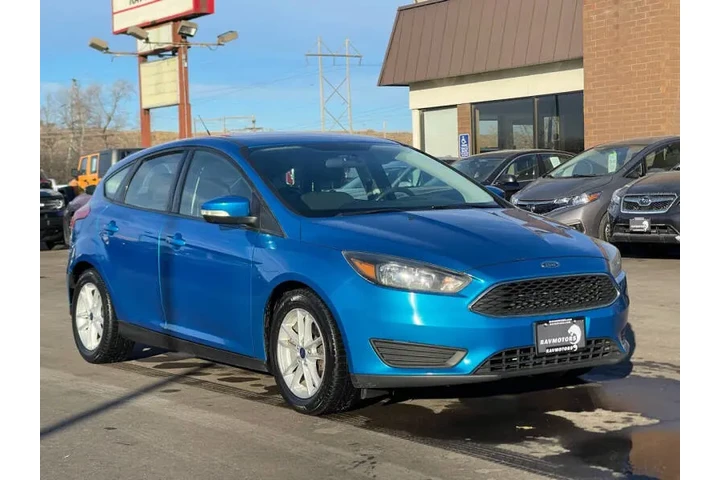 $7452 : 2017 Focus SE image 6